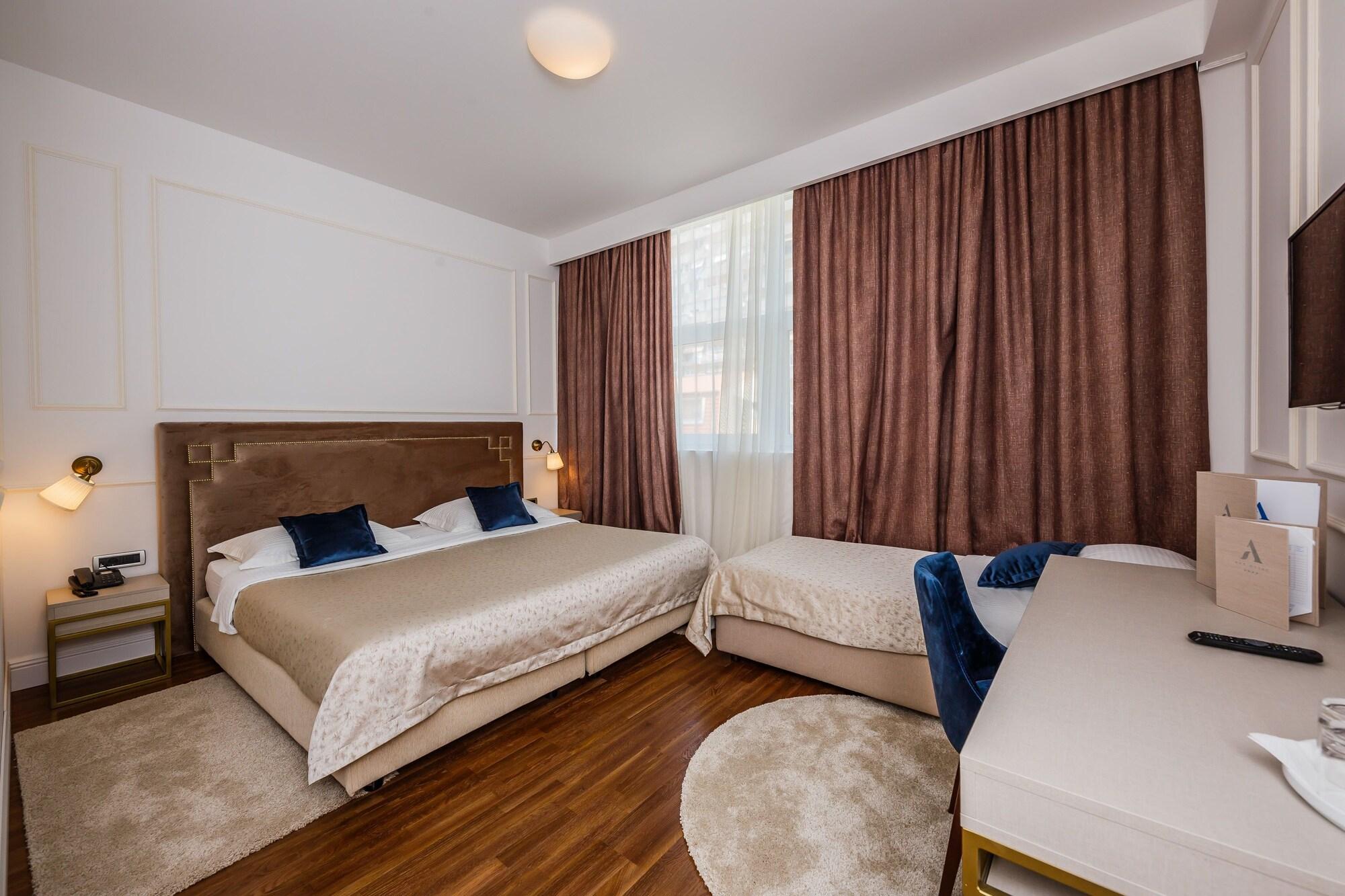 Art Hotel Split Extérieur photo